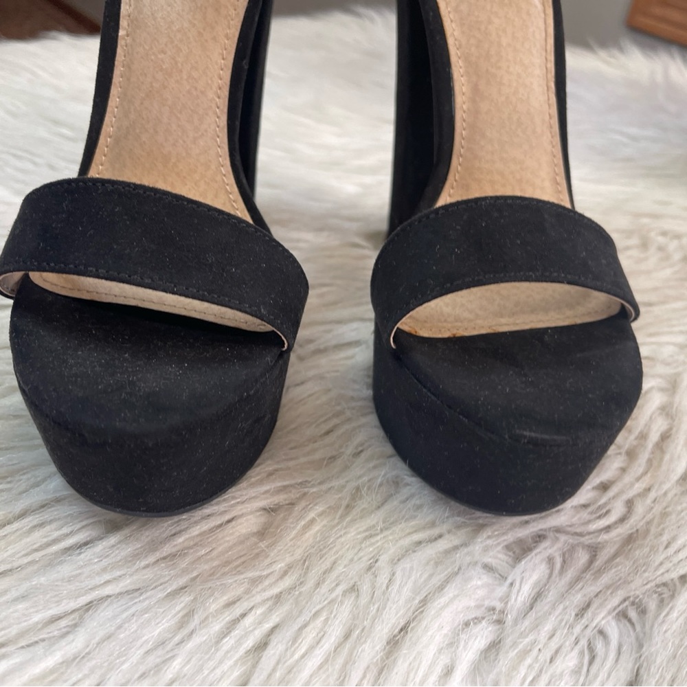 Charlotte Russe Platform Heels - Picture 11 of 13